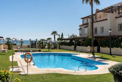 Townhouse in Casares