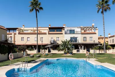 Townhouse in Casares