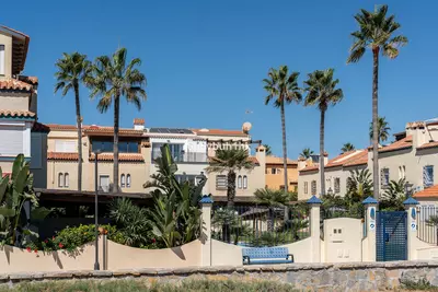 Townhouse in Casares