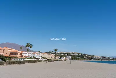 Townhouse in Casares