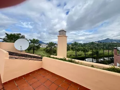 Townhouse in Nueva Andalucía