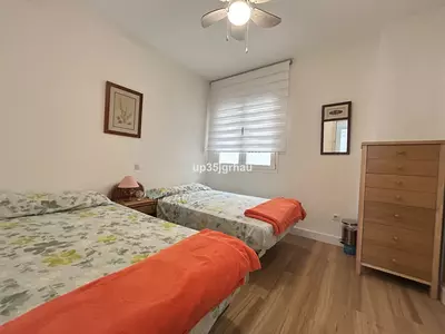 Middle Floor Apartment in Estepona