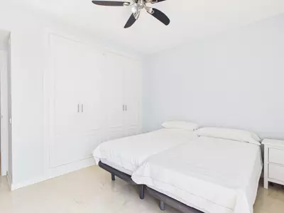 Middle Floor Apartment in Manilva