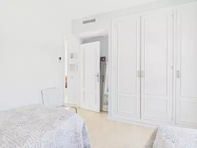Middle Floor Apartment in Manilva