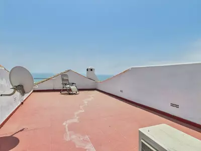 Middle Floor Apartment in Manilva