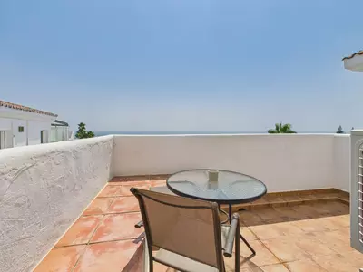 Middle Floor Apartment in Manilva
