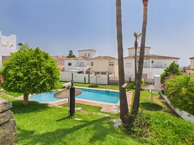 Middle Floor Apartment in Manilva