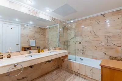 Middle Floor Apartment in Estepona