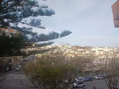 Middle Floor Apartment in Estepona
