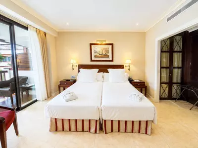 Middle Floor Apartment in Puerto Banús