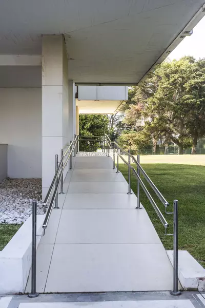 Middle Floor Apartment in Río Real