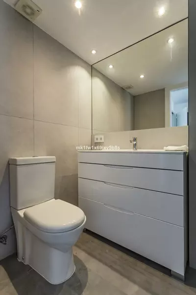 Middle Floor Apartment in Río Real