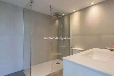 Middle Floor Apartment in Río Real