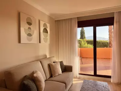 Ground Floor Apartment in Benahavís