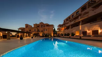 Ground Floor Apartment in Benahavís