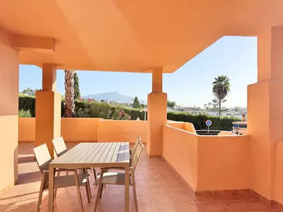 Ground Floor Apartment in Benahavís