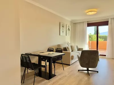 Ground Floor Apartment in Benahavís