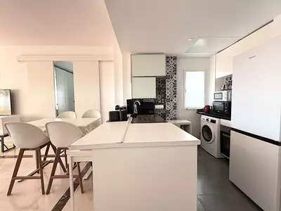 Top Floor Apartment in Bel Air