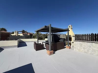 Top Floor Apartment in Bel Air