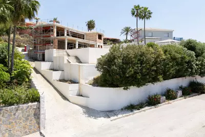 Detached Villa in El Paraiso