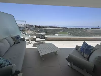 Middle Floor Apartment in Selwo