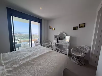 Middle Floor Apartment in Selwo