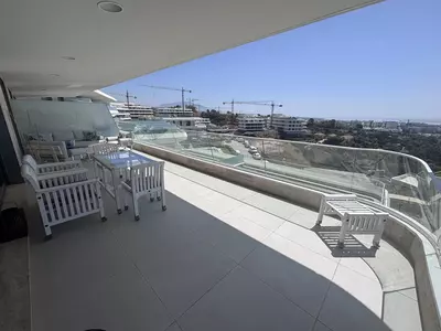 Middle Floor Apartment in Selwo