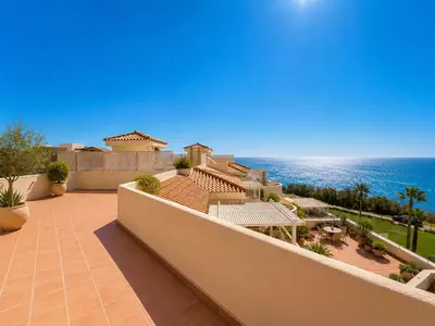 Penthouse in Estepona