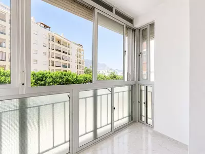 Middle Floor Apartment in Estepona