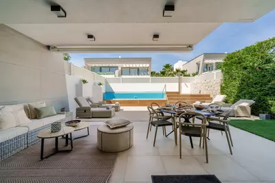 Semi-Detached House in Puerto Banús