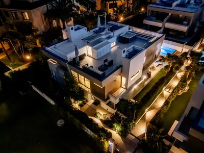Semi-Detached House in Puerto Banús