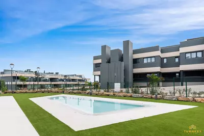 Middle Floor Apartment in Selwo