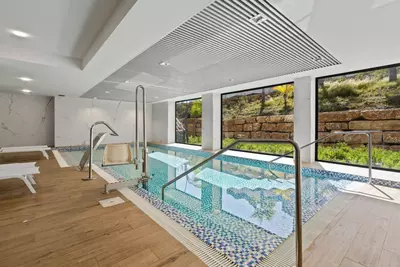 Middle Floor Apartment in Selwo