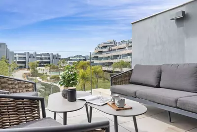 Middle Floor Apartment in Selwo