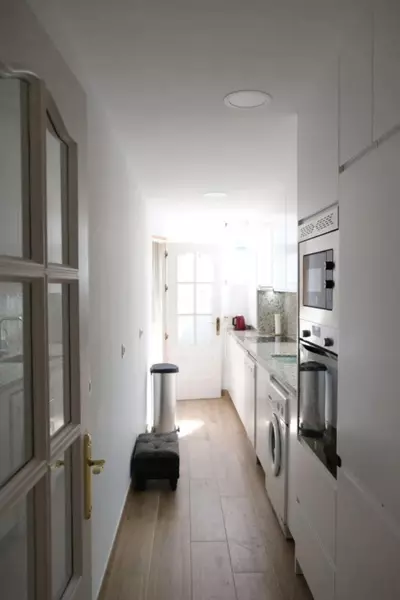 Middle Floor Apartment in Marbella