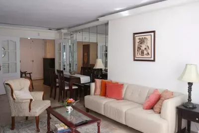 Middle Floor Apartment in Marbella