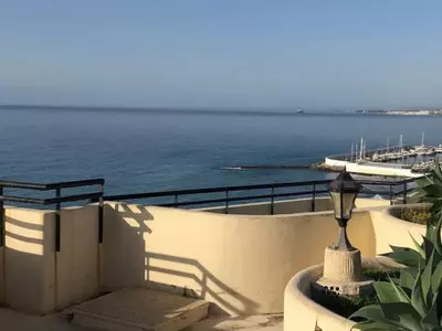 Middle Floor Apartment in Marbella