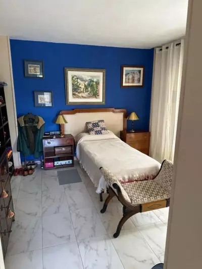Middle Floor Apartment in Marbella