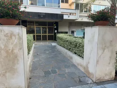 Middle Floor Apartment in Marbella