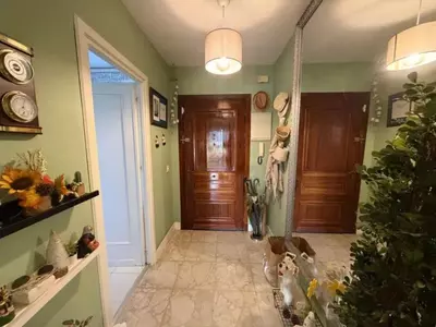 Middle Floor Apartment in Marbella