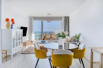 Middle Floor Apartment in Cancelada