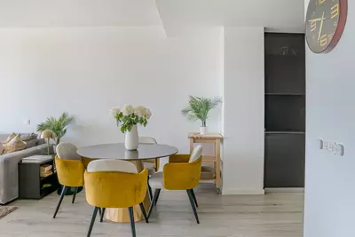 Middle Floor Apartment in Cancelada