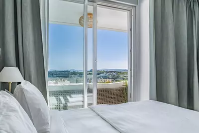 Middle Floor Apartment in Cancelada
