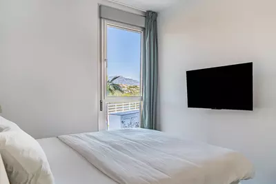 Middle Floor Apartment in Cancelada
