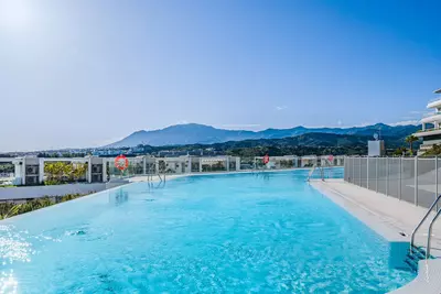 Middle Floor Apartment in Cancelada
