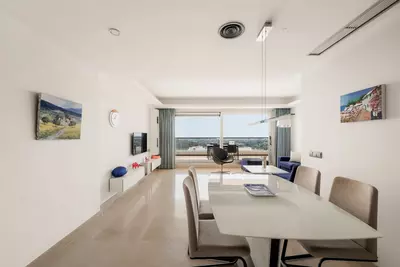 Middle Floor Apartment in Benahavís