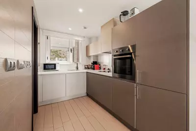 Middle Floor Apartment in Benahavís