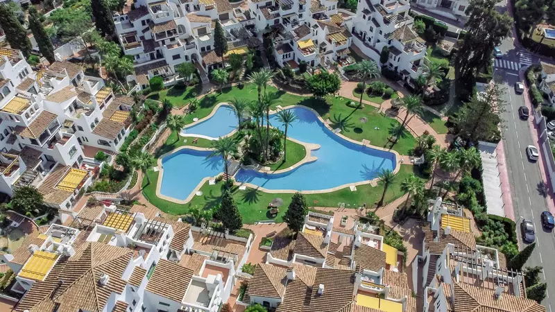 Ground Floor Apartment in Nueva Andalucía
