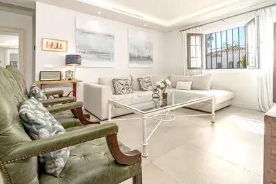 Ground Floor Apartment in Nueva Andalucía