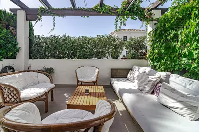 Ground Floor Apartment in Nueva Andalucía